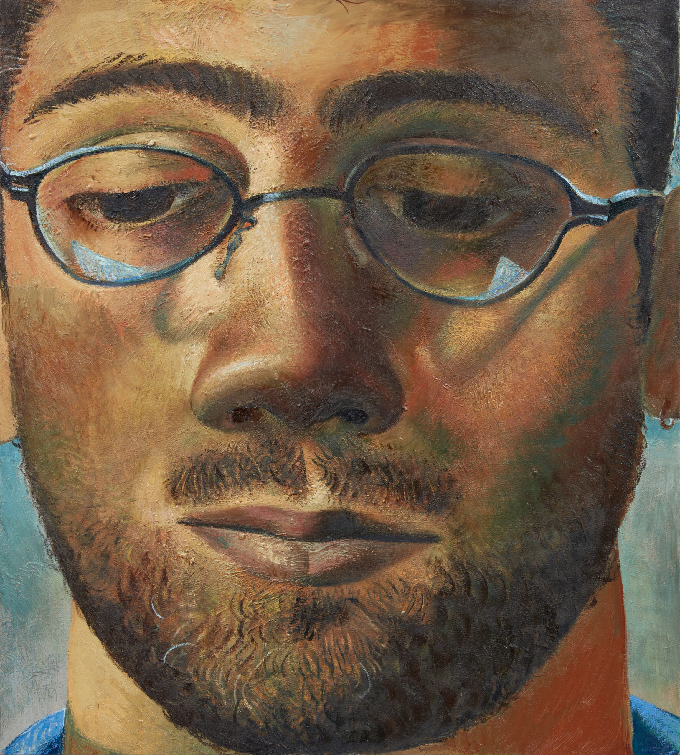Louis Fratino, Large self-portrait withglasses, 2024. Udo und Anette Brandhorst Sammlung.© Louis Fratino. Courtesy the artist and Galerie Neu, Berlin. Foto: Jason Wyche.